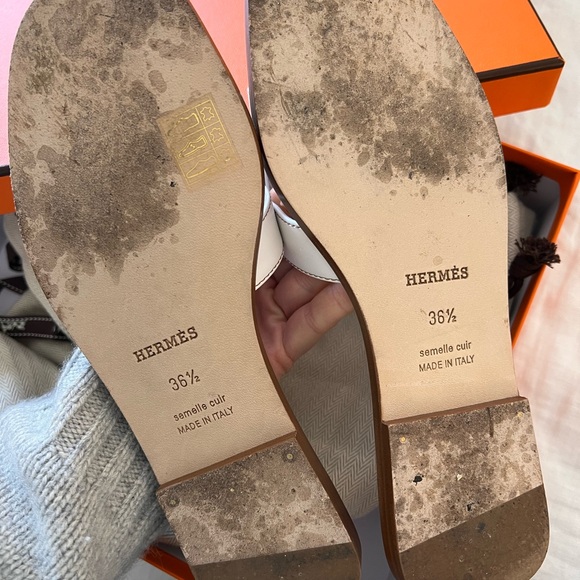 Hermes White Oran sandals - Picture 4 of 5